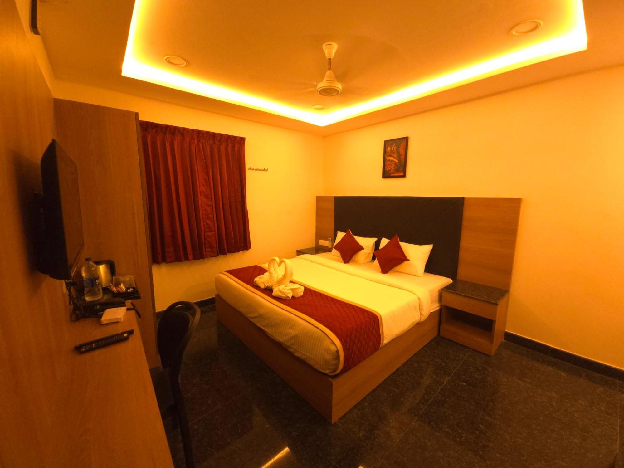 Tiruvannāmalai Shreem Sesha Sai Residency酒店 外观 照片