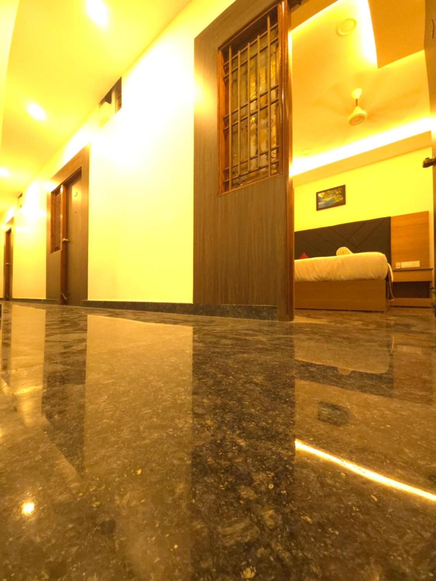 Tiruvannāmalai Shreem Sesha Sai Residency酒店 外观 照片