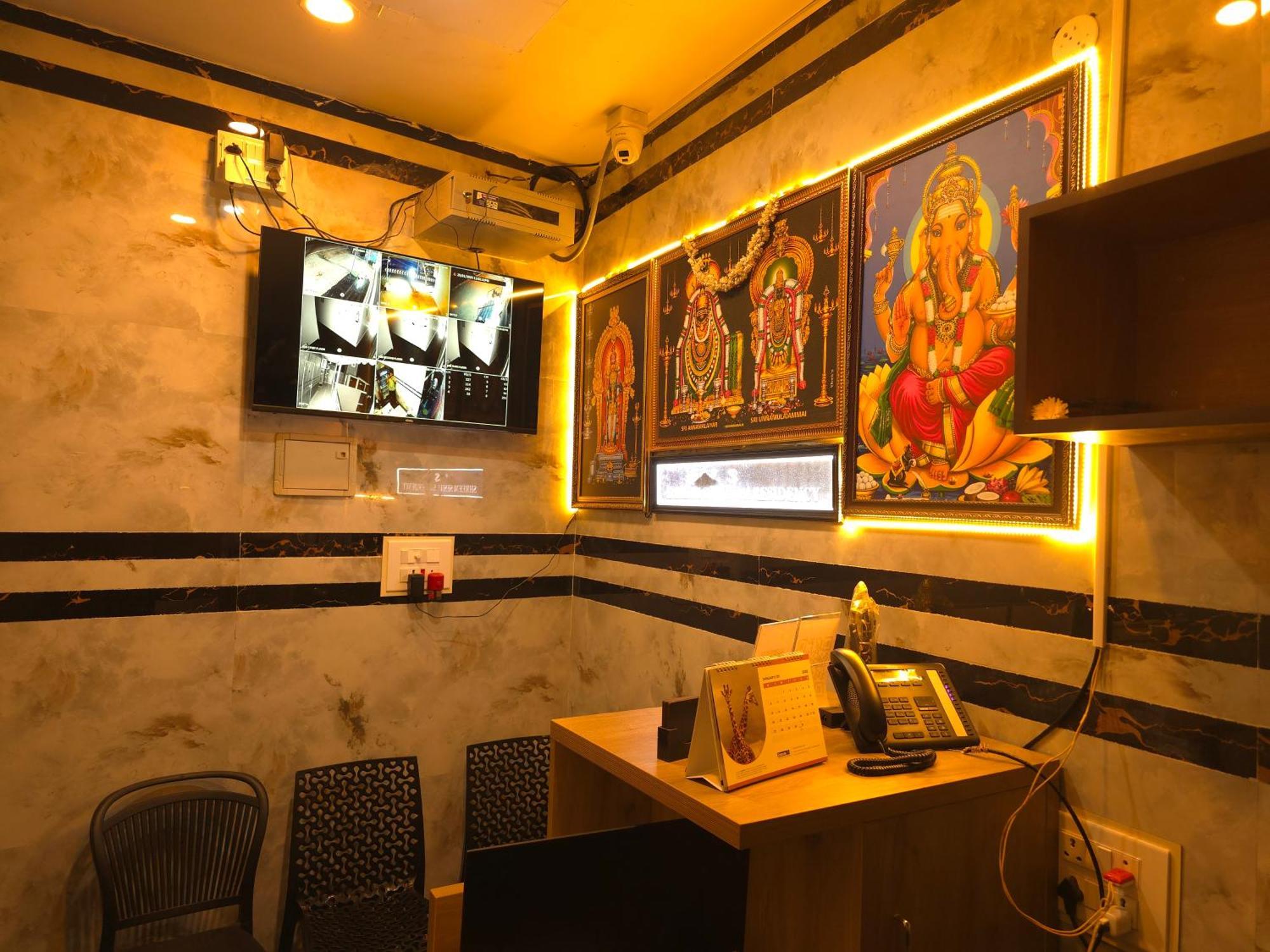 Tiruvannāmalai Shreem Sesha Sai Residency酒店 外观 照片